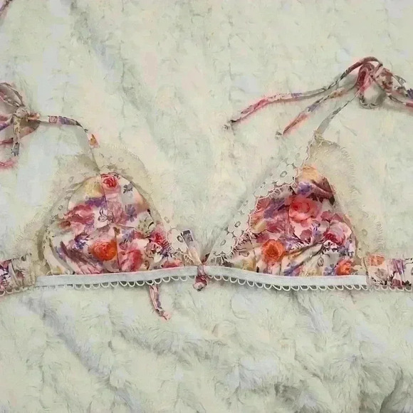 Gardenia Garden triangle bra - Picture 5 of 7